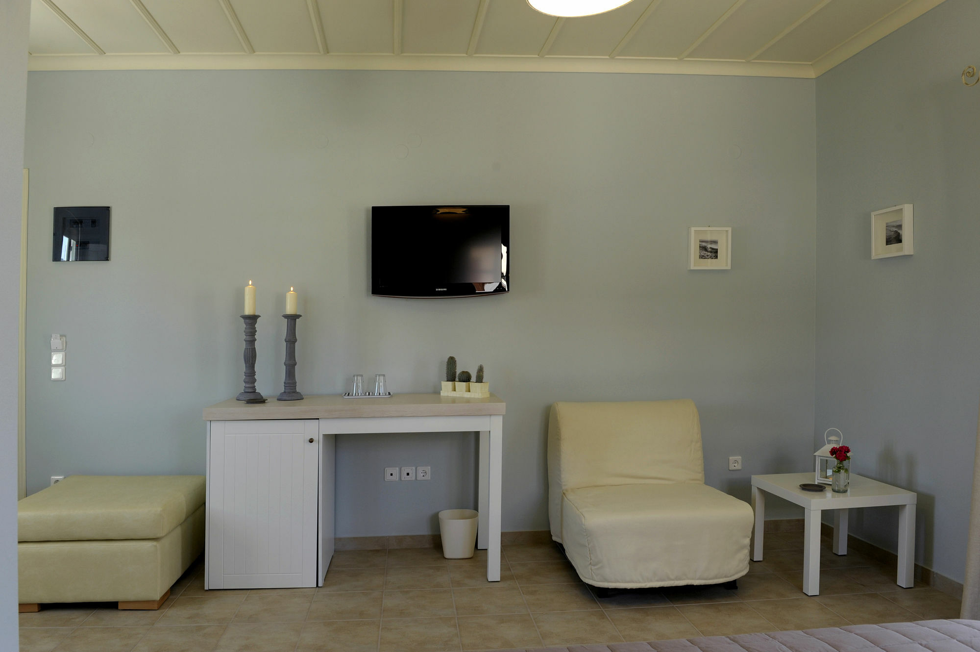 Almyris Hotell Adamantas  Exteriör bild